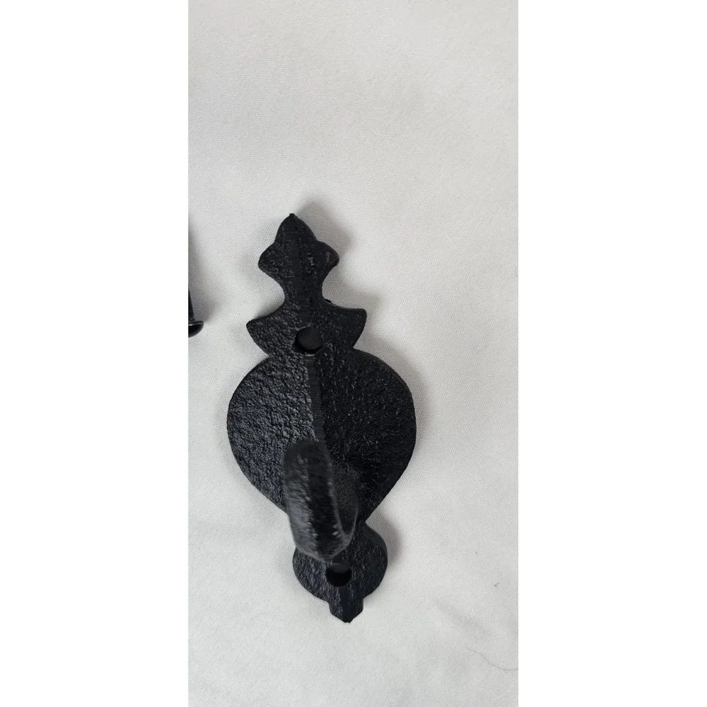 2 Vintage Cast Iron Wall Hooks Black Ornate Rustic Coat Hat Hooks Primitive